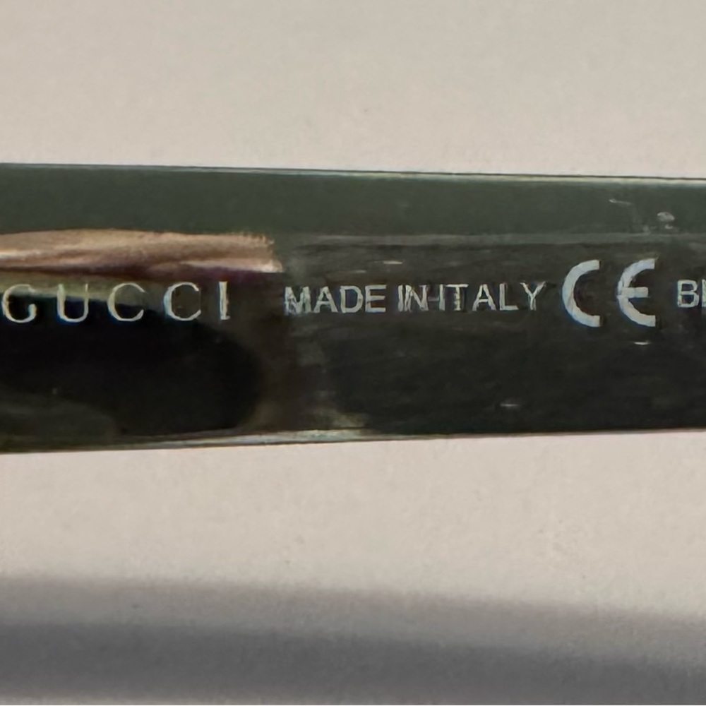 Gucci cat eye sunglasses. New in box - Picture 5 of 5